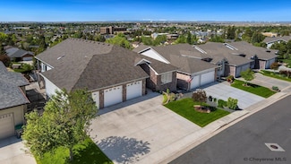 311 Palm Springs Ave, Cheyenne, WY 82009