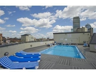 12 Stoneholm St Unit 330, Boston, MA 02115