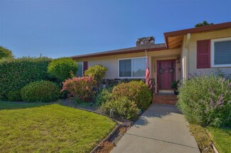 1220 Pajaro St, Salinas, CA 93901