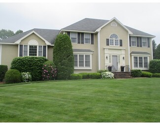 3 Nollet Dr, Andover, MA 01810