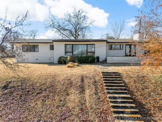 1515 E Mckinley Ave, Sapulpa, OK 74066