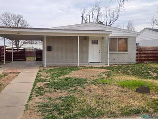 3007 Vassar Dr, Roswell, NM 88203