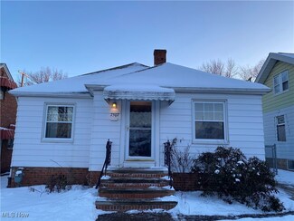 7507 Manhattan Ave, Cleveland, OH 44129