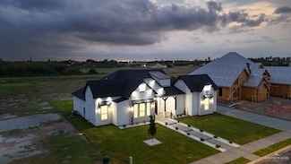 4700 E Rivers Cove St, Cesar Chavez, TX 78542