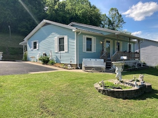 725 Oliver Rd, Minford, OH 45653