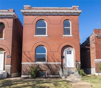 4517 Idaho Ave, Saint Louis, MO 63111