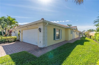 7784 Ionio Ct, Naples, FL 34114