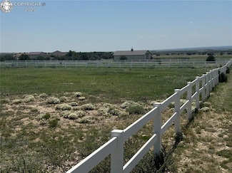 219 Top Notch Trail, Penrose, CO 81240