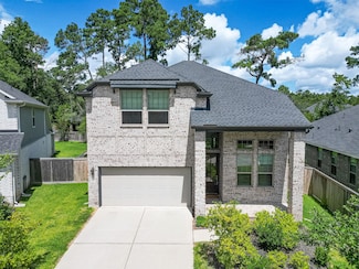 109 Buttonwood Ct, Willis, TX 77318
