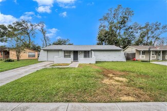 504 Highview Cir S, Brandon, FL 33510