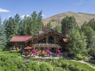 114 Grove Creek Ct, Hailey, ID 83333