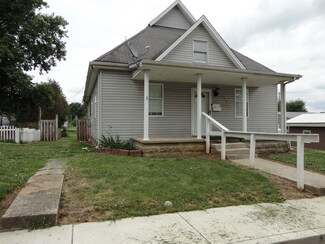 630 S 9th St, Mitchell, IN 47446