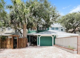 1745 Ocean Grove Dr, Atlantic Beach, FL 32233