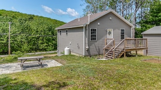 711 Newfield Rd, Shapleigh, ME 04076