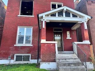 4550 Adelaide Ave, Saint Louis, MO 63115