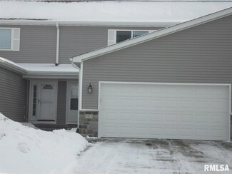 5911 Austin Ave, Davenport, IA 52804