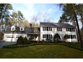 11 Oak Ridge Rd, Kensington, NH 03833
