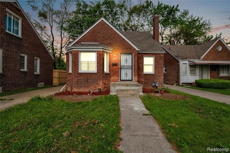 18519 Morang Dr, Detroit, MI 48205