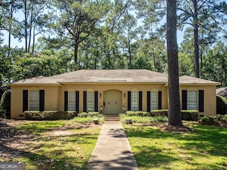 1231 Hilltop Dr, Albany, GA 31707