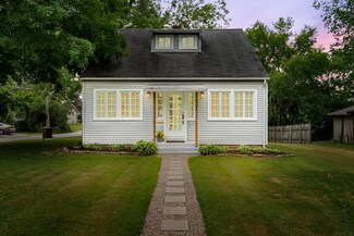 201 Powers St, Angola, IN 46703