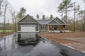 11 Blackwater Rd, Concord, NH 03303