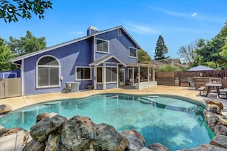 5809 Laguna Quail Way, Elk Grove, CA 95758