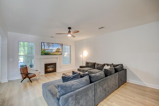 2455 Draymohr Ct, Mount Pleasant, SC 29466