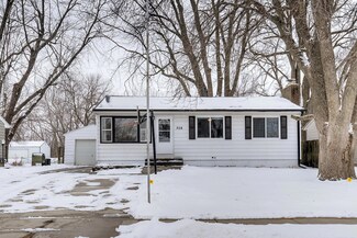 308 E 1st St, Huxley, IA 50124