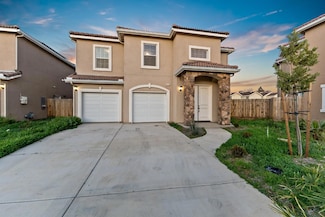 4438 W Langden Dr, Fresno, CA 93722