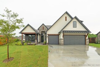 7101 E Queens St, Broken Arrow, OK 74014