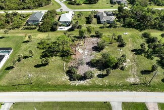 837 Boundary Blvd, Rotonda West, FL 33947