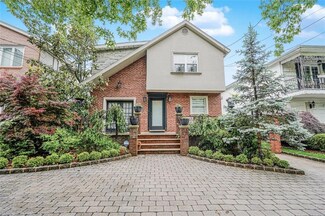 470 Ashworth Ave, Staten Island, NY 10314