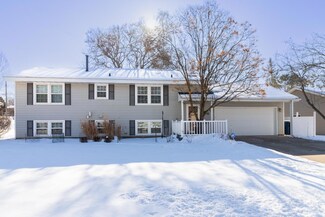 3028 Flag Ave N, New Hope, MN 55427