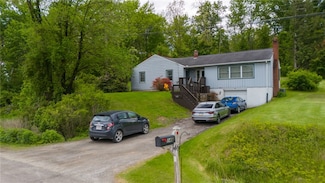 146 Southside Dr, Owego, NY 13827