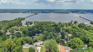 403 Rose Hill Ave, Clarksville, VA 23927