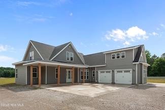 2176 Free Union Church Rd, Pinetown, NC 27865