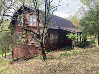 150 Railroad Ln, Sadieville, KY 40370