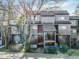 4 Touchstone Unit 90, Lake Oswego, OR 97035