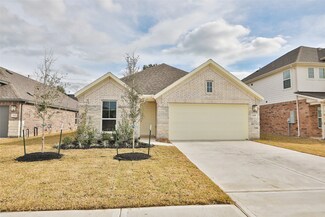 2418 Parker St, Seabrook, TX 77586