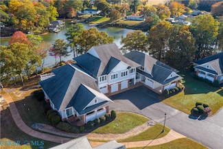 343 Chesapeake Watch Rd Unit 8B, Deltaville, VA 23043