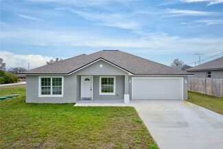 1725 W Taunton Rd, Avon Park, FL 33825