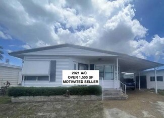 4530 9th St E Unit 48, Bradenton, FL 34203