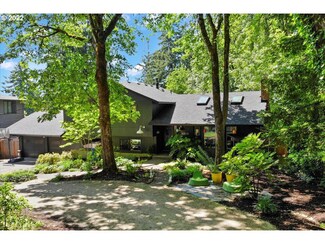 2291 Wembley Park Rd, Lake Oswego, OR 97034