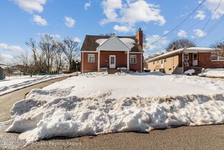 43 S Walnut Ave, Iselin, NJ 08830
