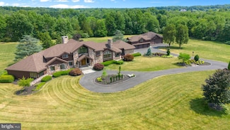 305 Elephant Path, Perkasie, PA 18944