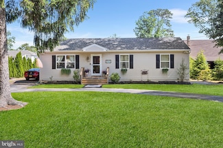 2932 S Shore Dr, Williamstown, NJ 08094