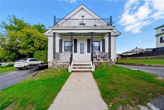 32 Maplewood Ave, Cranston, RI 02920