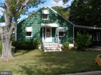 48 Poland St, Ewing, NJ 08638