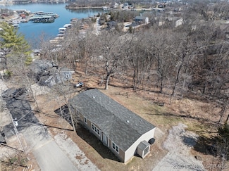 5911 Sparrow Ct, Osage Beach, MO 65065