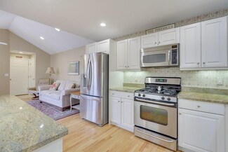 9 Butten Mews, Plymouth, MA 02360